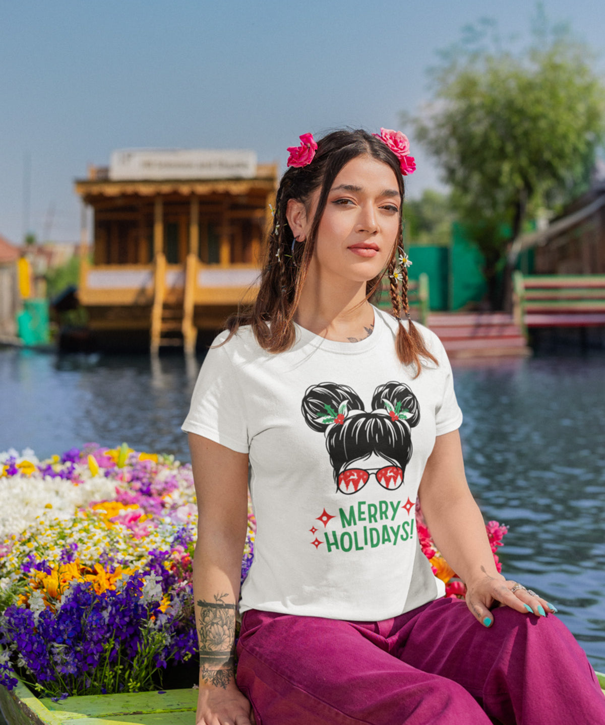 Scrypt_0001_Starry_MerryHolidays_WomenTshirtHalfSleeve-White.jpg